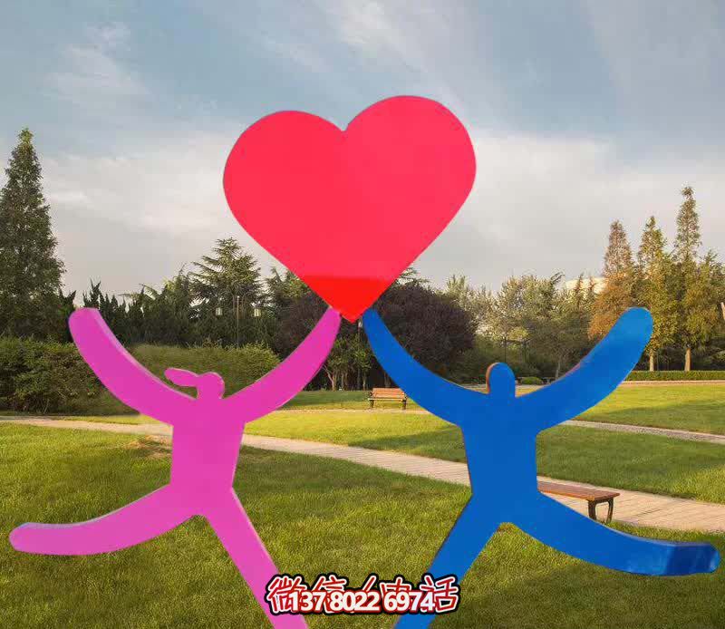 玻璃鋼裝飾彩繪創(chuàng)意雕塑，給公園廣場(chǎng)增添愛心愛情