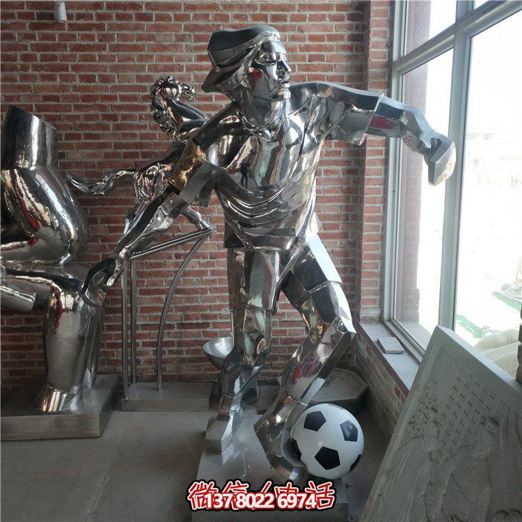 大型不銹鋼雕塑，打造精神堡壘，點(diǎn)亮文化街景觀