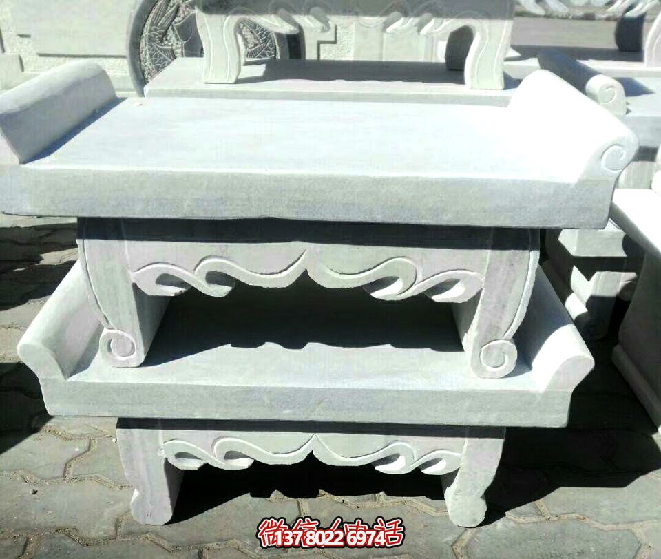 漢白玉佛像供桌，裝點景區寺院