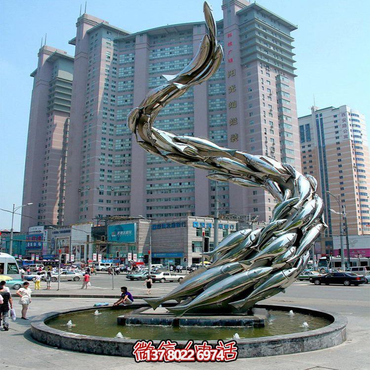 大型水景觀雕塑，螺旋游水魚群擺放
