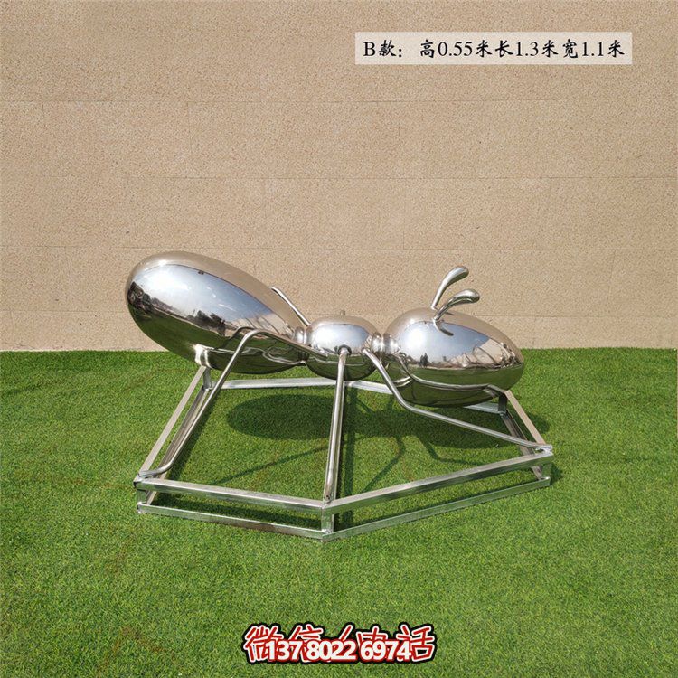 不銹鋼螞蟻雕塑，讓你的小區(qū)、公園、草坪更具特色