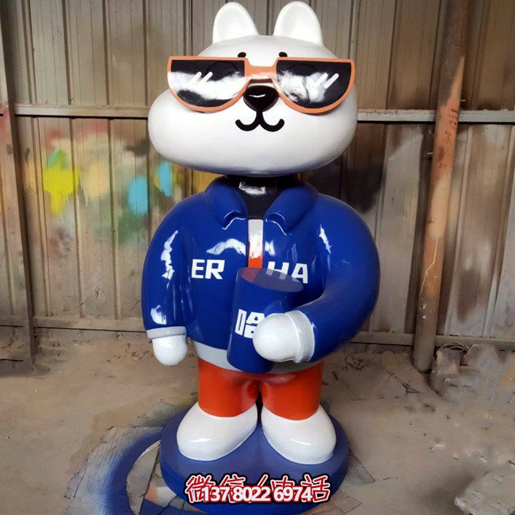 藝術玻璃鋼彩繪動物雕塑——讓商場、網(wǎng)店、紅店變身藝術館