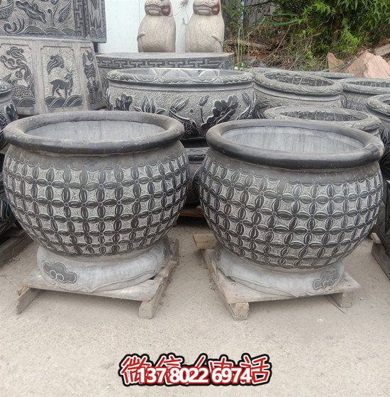 自然美學結合青石石雕、浮雕、編織、雕塑的戶外園林魚缸