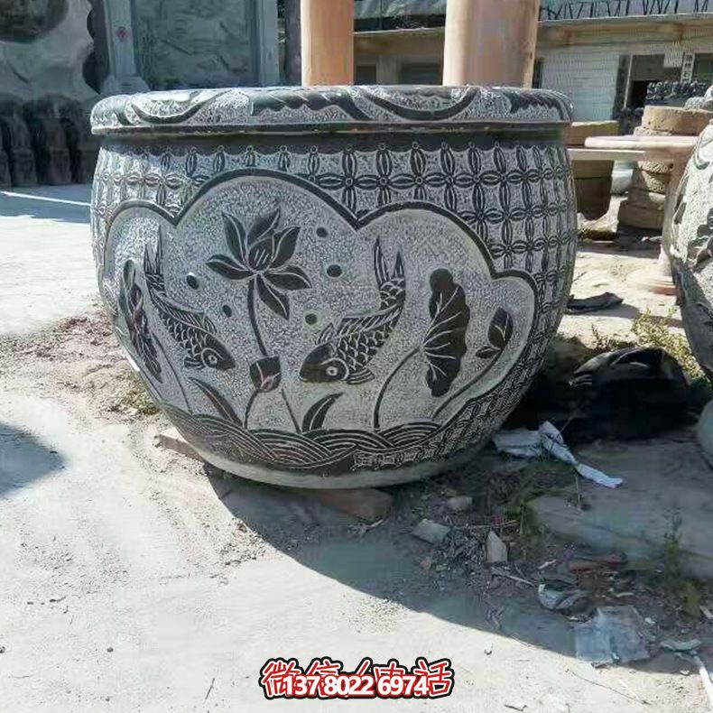 青石雙魚蓮花雕塑，養花缸精美裝飾