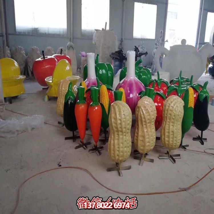 高品質玻璃鋼雕塑，為您的園林景觀提供新鮮水果蔬菜