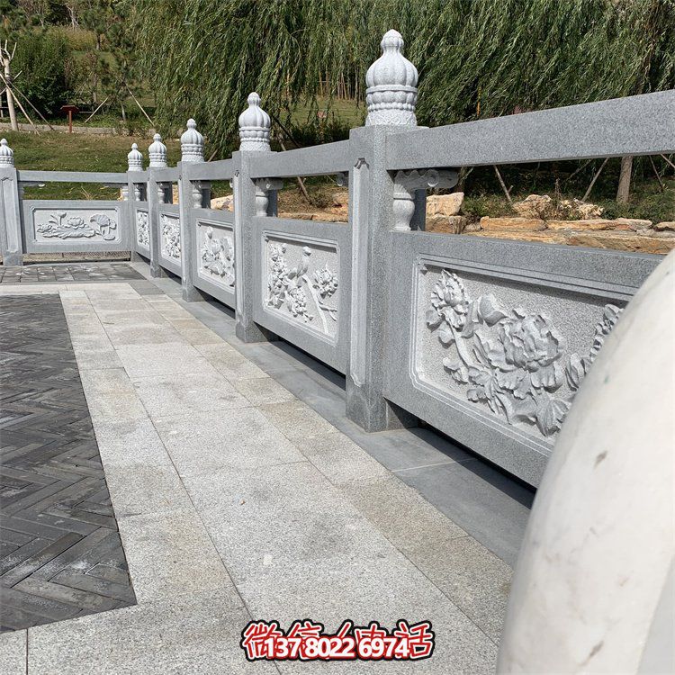 石雕欄桿，菊花紋石欄板